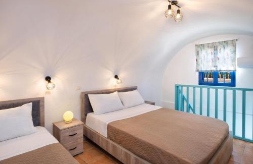 Perivolos Apartment | Georgia's Comfort Studio