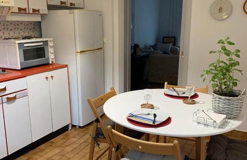 Petaloudes Apartment | Georgia's House
