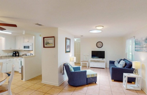 Jekyll Island House | GEORGIA TABBY DUPLEX UNIT A 2 bedroom, 1 bathroom