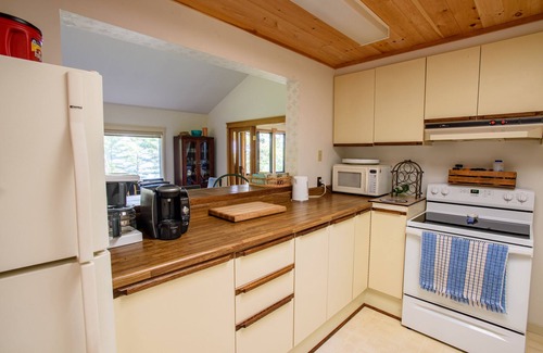 Parry Sound Cottage | Georgian Bay 30,000 islands Waterfront House private 3.5 acres - Parry Sound
