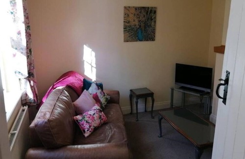Whitchurch Cottage | Georgian cottage in rural North Shropshire