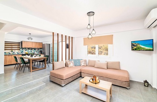 Mathes Villa | Georgioupolis Blue Villa Private Pool