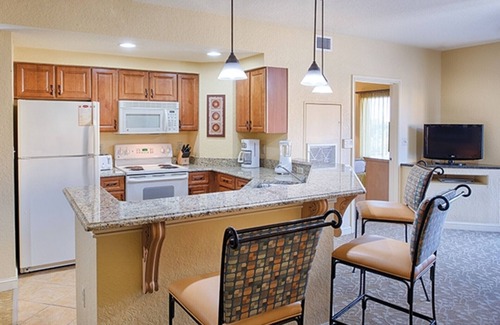 Lake Buena Vista Condo | Georgous Property Close to Disney World {available April 9 through 14 ONLY}