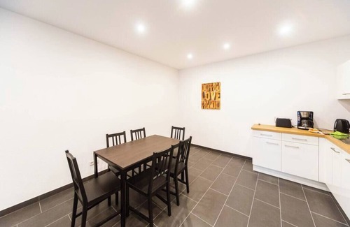 Plochingen Apartment | Geräumige Wohnung für bis zu 8 Gäste