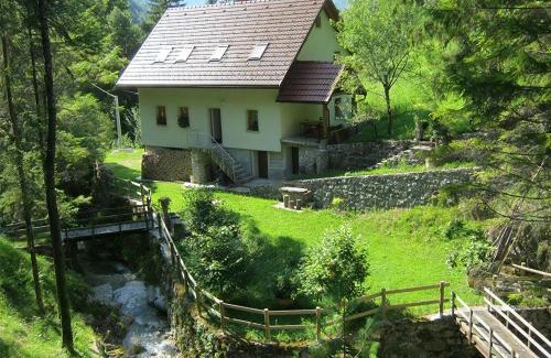 Tolmin House | Geräumiges Ferienhaus Inmitten Der Natur