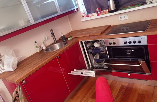 Helpfau-Uttendorf Apartment | Geräu. Ground floor apartment with terrace in the village center with 8 bedrooms. 2 bathrooms and a kitchen