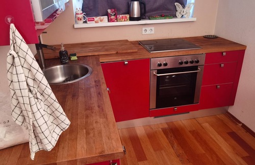 Helpfau-Uttendorf Apartment | Geräu. Ground floor apartment with terrace in the village center with 8 bedrooms. 2 bathrooms and a kitchen