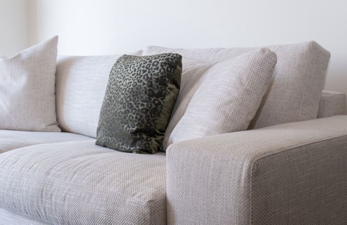 Raversijde Apartment | Gerenoveerd appartement met zijdelings zeezicht en kwalitatieve materialen