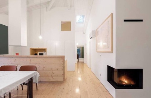 Vieira do Minho Cottage | GeresNationalPark-Cabin-6Bed-Balcony-Pool-Views