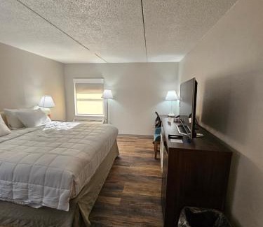 South Portland Hotel | Germaine Inn South Portland