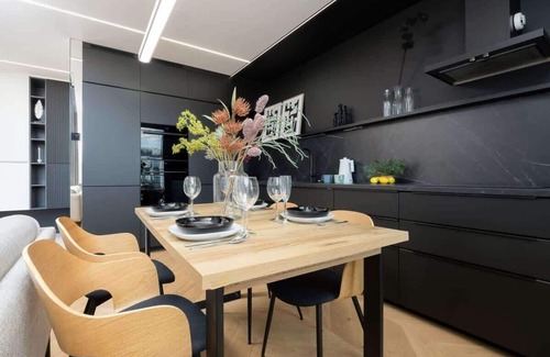Zoliborz Apartment | German 3A | Prestigious Apartment | Parking
