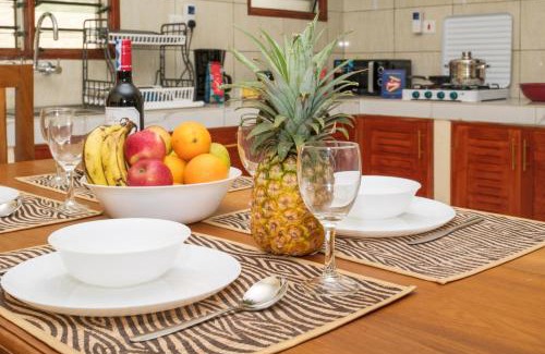 Ukunda Apartment | Germano Cottages Garden and Pool