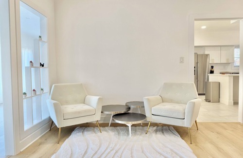 Germantown House | Germantown Border Gem