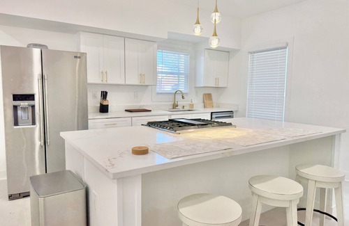 Germantown House | Germantown Border Gem