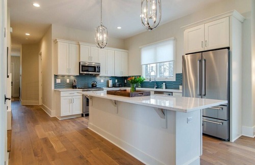 Germantown House | Germantown Homes with Rooftop Patios