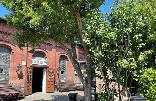 Pasewalk Cottage | Germany Sleeping car compartment 6 - zz Lokschuppen Pasewalk-Experience overnight stay in a sleeping car