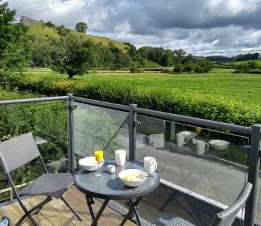 Llanarthney Apartment | Gerycastell Luxury Holiday Apartment with Stunning Views & EV Station Point