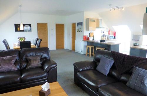 Llanarthney Apartment | Gerycastell Luxury Holiday Apartment with Stunning Views & EV Station Point