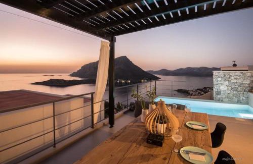 Kamari Villa | Gestema Luxury Residences