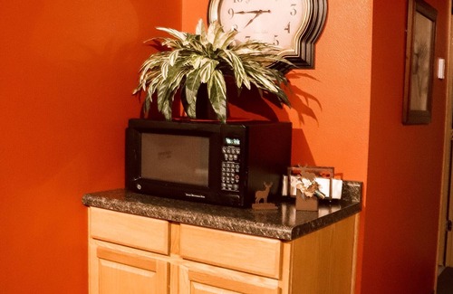 Pilot Grove House | Get Away from the Bustle of the City