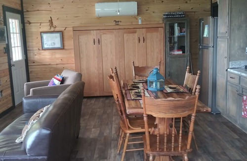 Tuskahoma Cabin | Get Away in your Truck or SUV to the Scenic and Secluded Whispering Pines Cabin