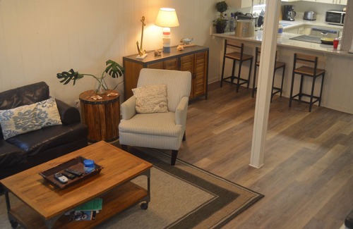 Venice Boat Rental | Get Bent Lodge - A Cypress Cove, Venice La houseboat WITH STARLINK WIFI!