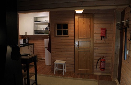Niemisel Cabin | Get closer to the tranquility of a cozy little cabin at the end of the forest.