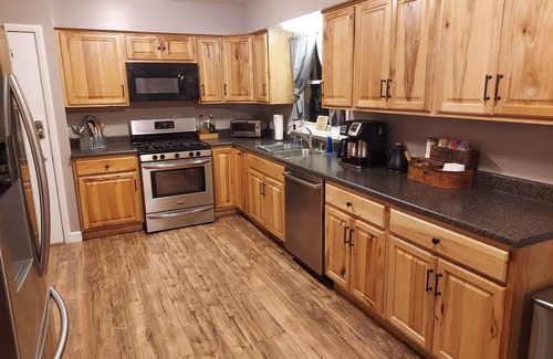 Wheatland House | Get lost from the hustle. Peaceful nature, country living at its finest.