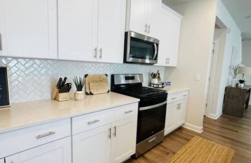 Moore House | Get More Rest and Relaxation in Moore!