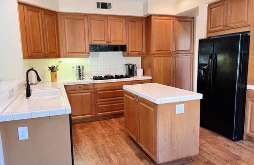 Spinnaker Hill House | Get out of the cold and into your private pool & spa just minutes from the Beach