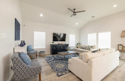 Indian Beach House | Get ready to soak up the sun at Villa Caman