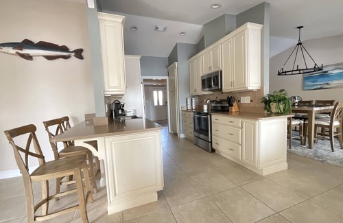 Gulf Breeze House | Get to the Gulf! - Pool, Private Dock, Sleeps 10