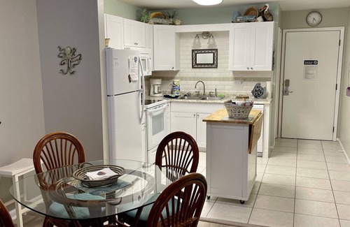 Fort Morgan Condo | Get your Surf, Sand, and Smiles this Season. Come Stay at The Resort at G.S.P!