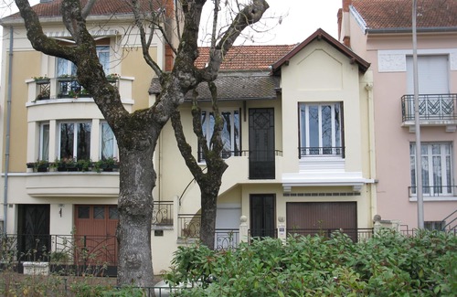 Republique Apartment | GETAWAY - APARTMENT 2 to 4 PERS, 60 m2, FREE WIFI