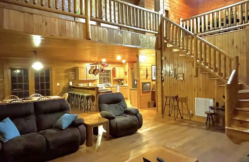 Clewiston Cabin | Getaway Cabin