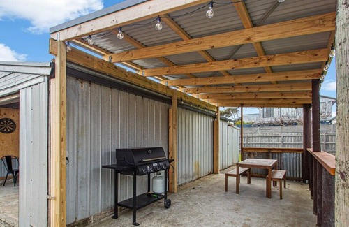 San Remo House | Getaway for six Accessible accommodation