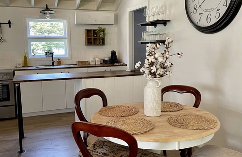 High Range Other | Getaway from the city and retreat to our picturesque cozy farm cottage