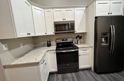 Bearss Plaza House | Getaway Heated Pool House Close to Beaches Airport