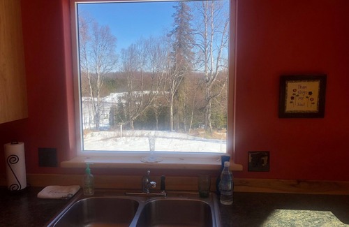 Nikiski House | Getaway Home next to beautiful Capt. Cook Park recreation area!