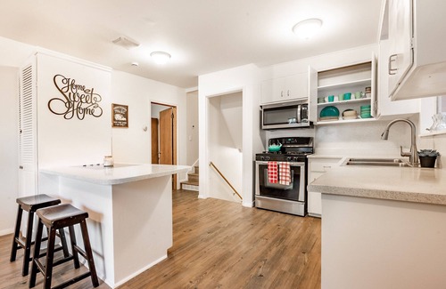 Salt Lake City House | Getaway in Style: Spacious 5-Bedroom VRBO with 2 Bathrooms for Ultimate Comfort!