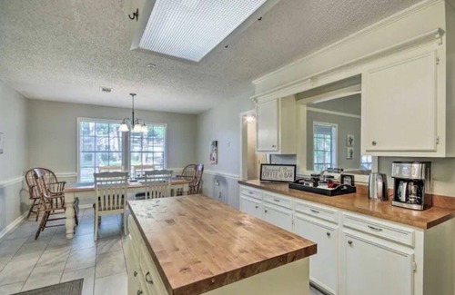 Flowood House | Getaway Near the Reservoir Fisherman Welcome!