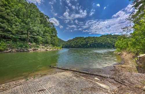 Silver Point House | Getaway on Center Hill Lake with Decks and Water Views