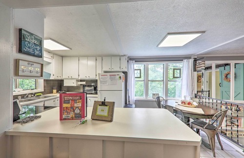 Silver Point House | Getaway on Center Hill Lake w/Decks & Water Views