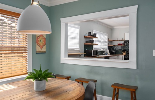 Crestline Heights House | Getaway to Crestwood Cottage!