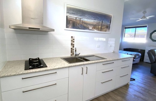 Exmouth Apartment | Getaway Villas Unit 38-7 - comfort on a budget