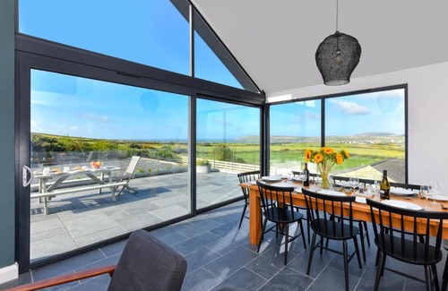 Aberdaron House | Geufron House