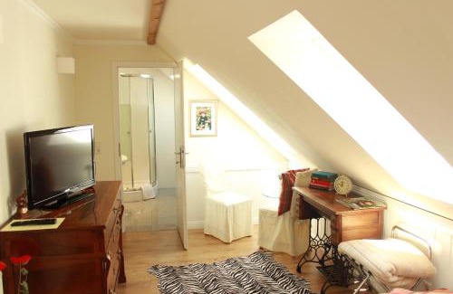 Knittelfeld Bed & Breakfast | Gewerkenschlössl Zeilinger