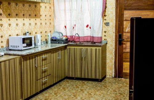 Ibadan Bed & Breakfast | Geza Luxury Apartment