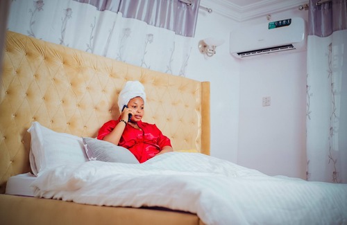 Ibadan Bed & Breakfast | Geza Luxury Apartment