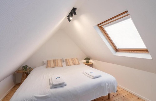 Heilig Kerst Apartment | Gezellig, knusse en gerenoveerde rijwoning 4p